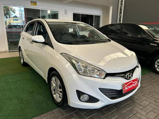 HYUNDAI HB20 1.6 PREMIUM 16V FLEX 4P AUTOMÁTICO